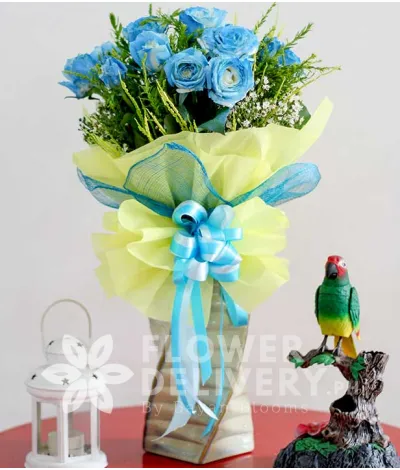 1 Dozen Blue Roses Spray (Round Bouquet)