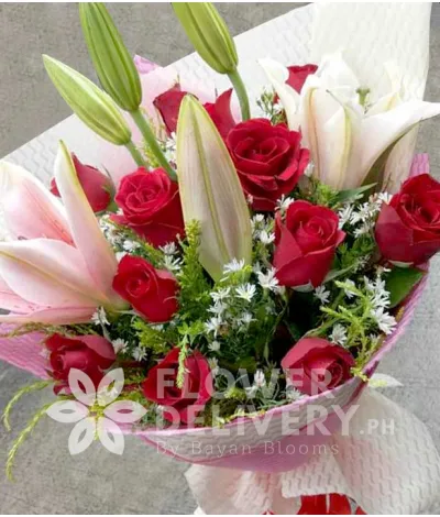 1 Dozen Red Roses with 4 Stargazers