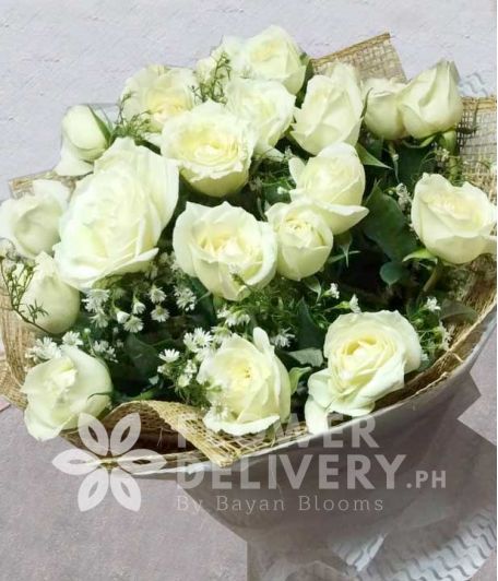 2 Dozen White Roses
