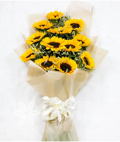 Arm Bouquet of 1 Dozen Sunflowers Arm Bouquet of 1 Dozen Sunflowers