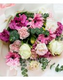 Beautiful Bouquet of Imported Roses and Mixed Flowers