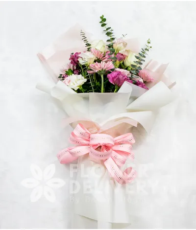 Beautiful Bouquet of Imported Roses and Mixed Flowers Beautiful Bouquet of Imported Roses and Mixed Flowers