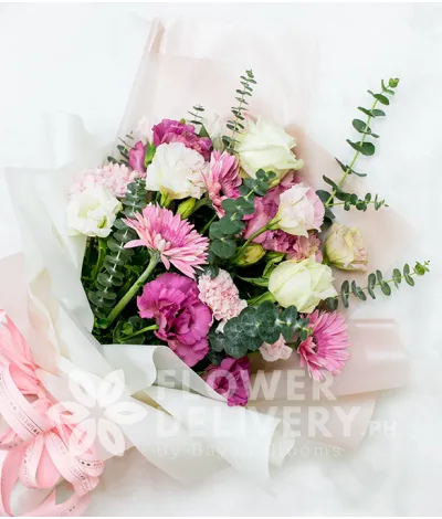 Beautiful Bouquet of Imported Roses and Mixed Flowers Beautiful Bouquet of Imported Roses and Mixed Flowers